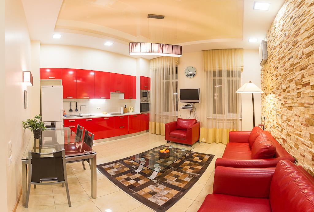 Alex Apartments Near Independence Square - Kiev Номер фото