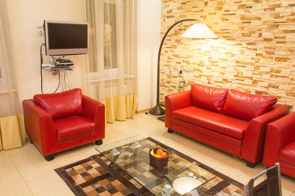Alex Apartments Near Independence Square - Kiev Экстерьер фото