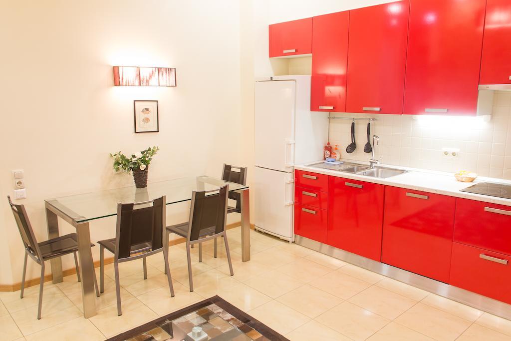 Alex Apartments Near Independence Square - Kiev Экстерьер фото